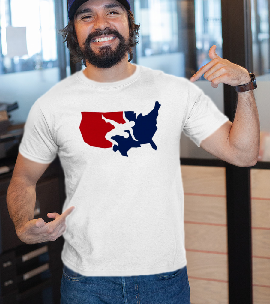 USA Wrestling Map Silhouette Red Blue T-Shirt
