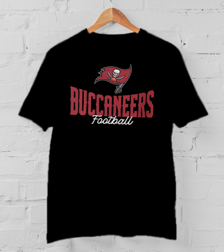Tampa Bay Buccaneers Football 1976 NFC South Vintage Style Buccaneers Flag T-Shirt