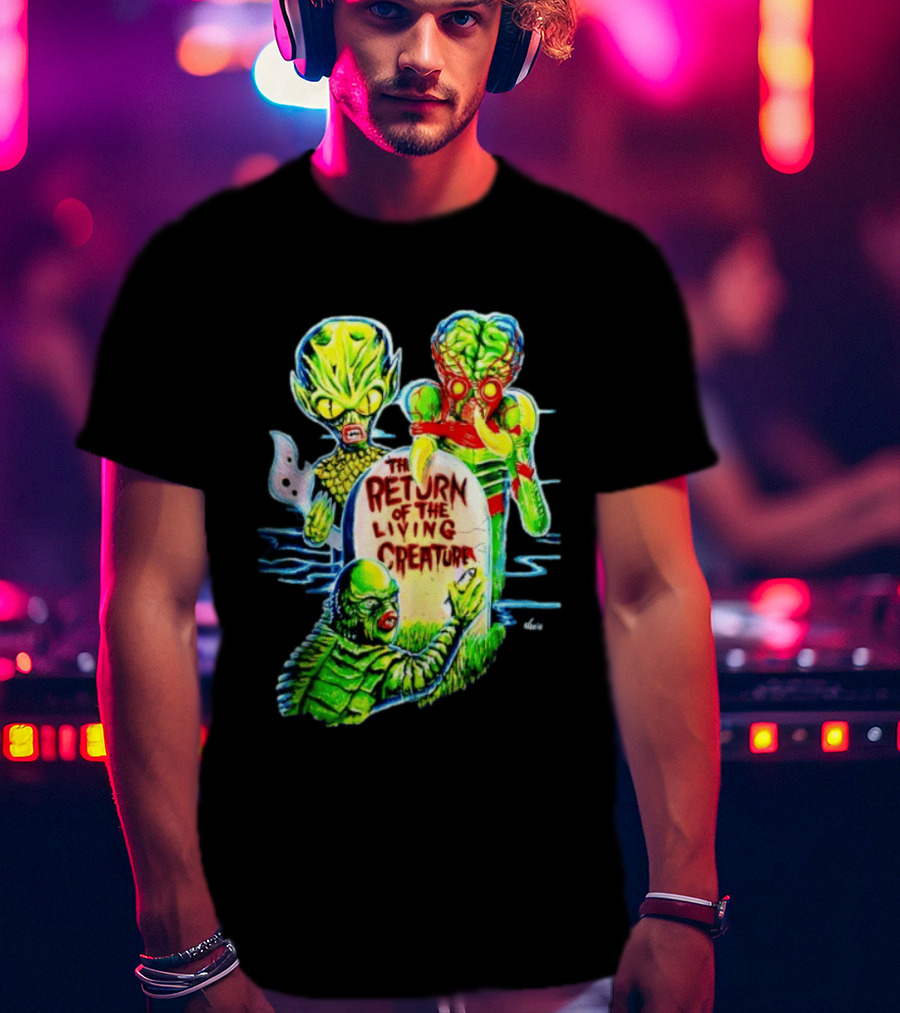 The Return Of The Living Creature Horror Movie Monsters And Tombstone Scene T-Shirt