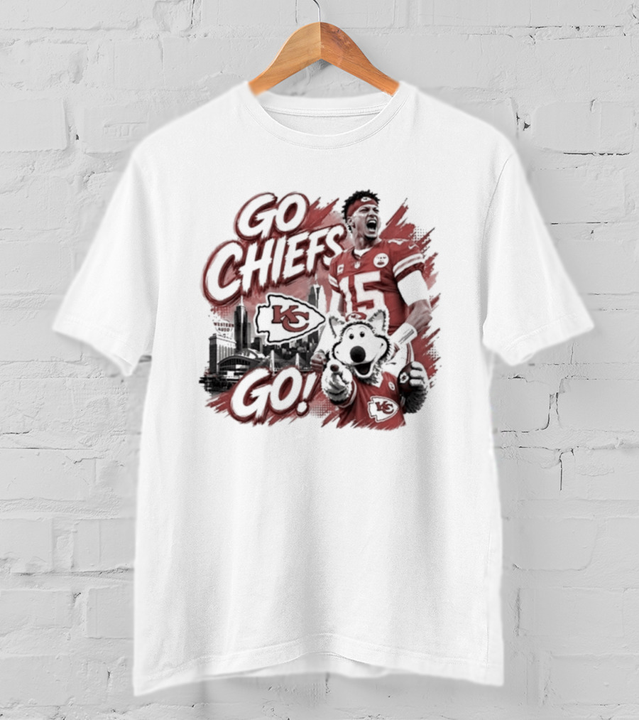 Go Chiefs Go Patrick Mahomes KC Wolf Kansas City Chiefs T-Shirt