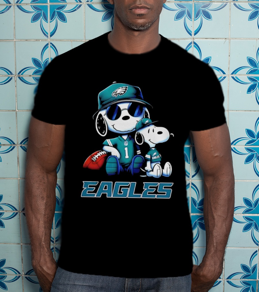 Snoopy Eagles Philadelphia Football 2026 T-Shirt