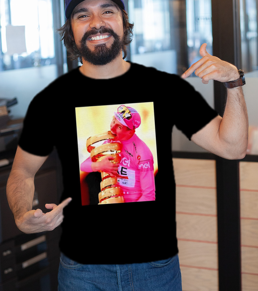 Tadej Pogacar 2024 Giro D'Italia Trophy Celebration In Pink Jersey T-Shirt