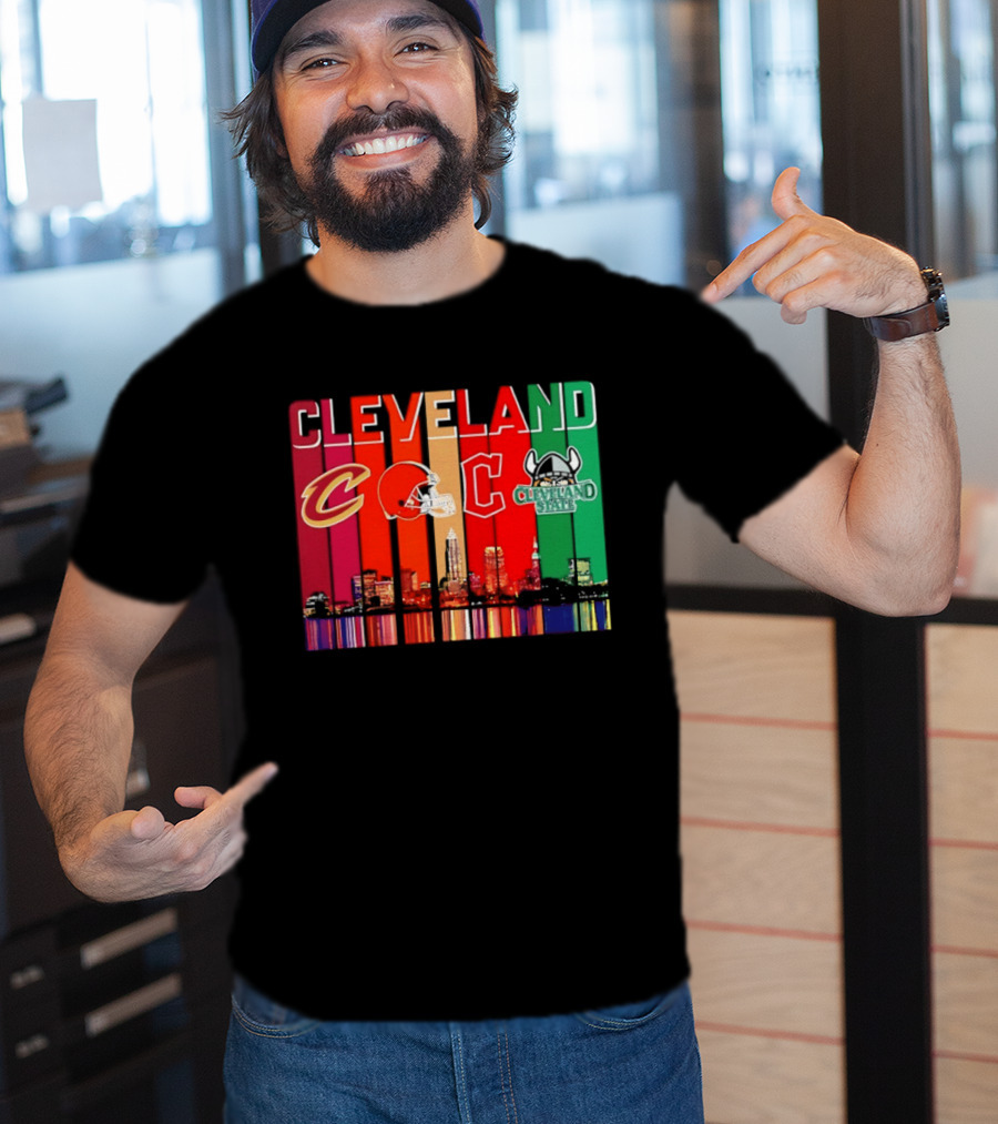 Cleveland Cavaliers Browns Guardians Cleveland State Vikings City Skyline T-Shirt