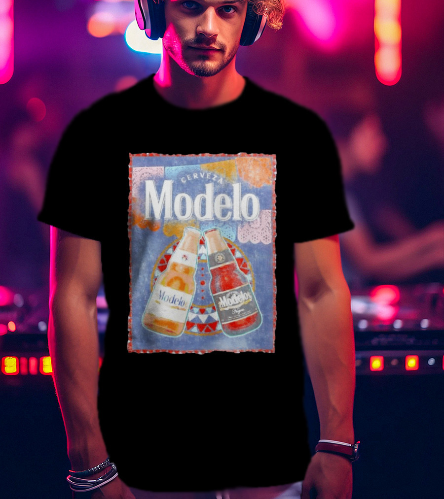 Cerveza Modelo Mexican Beer Bottles T-Shirt