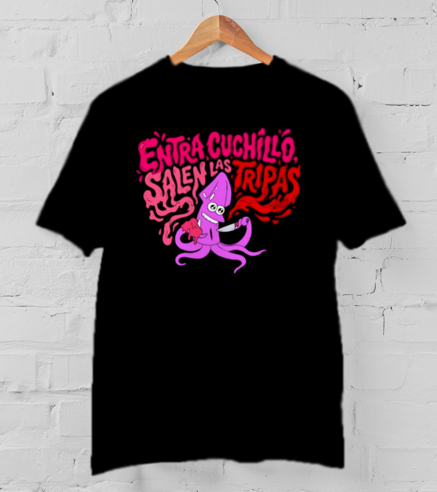 Entra Cuchillo Salen Las Tripas Squid Cartoon Knife Fun T-Shirt