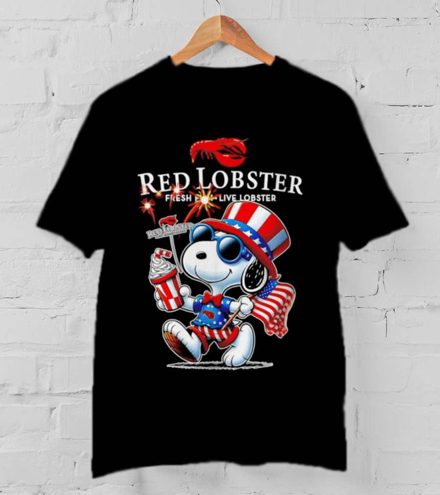 Snoopy Red Lobster Fresh Live Lobster America 1776 2026 250th Anniversary T-Shirt