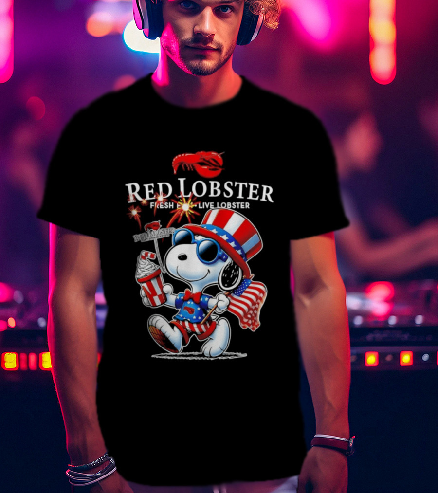 Snoopy Red Lobster Fresh Live Lobster America 1776 2026 250th Anniversary T-Shirt