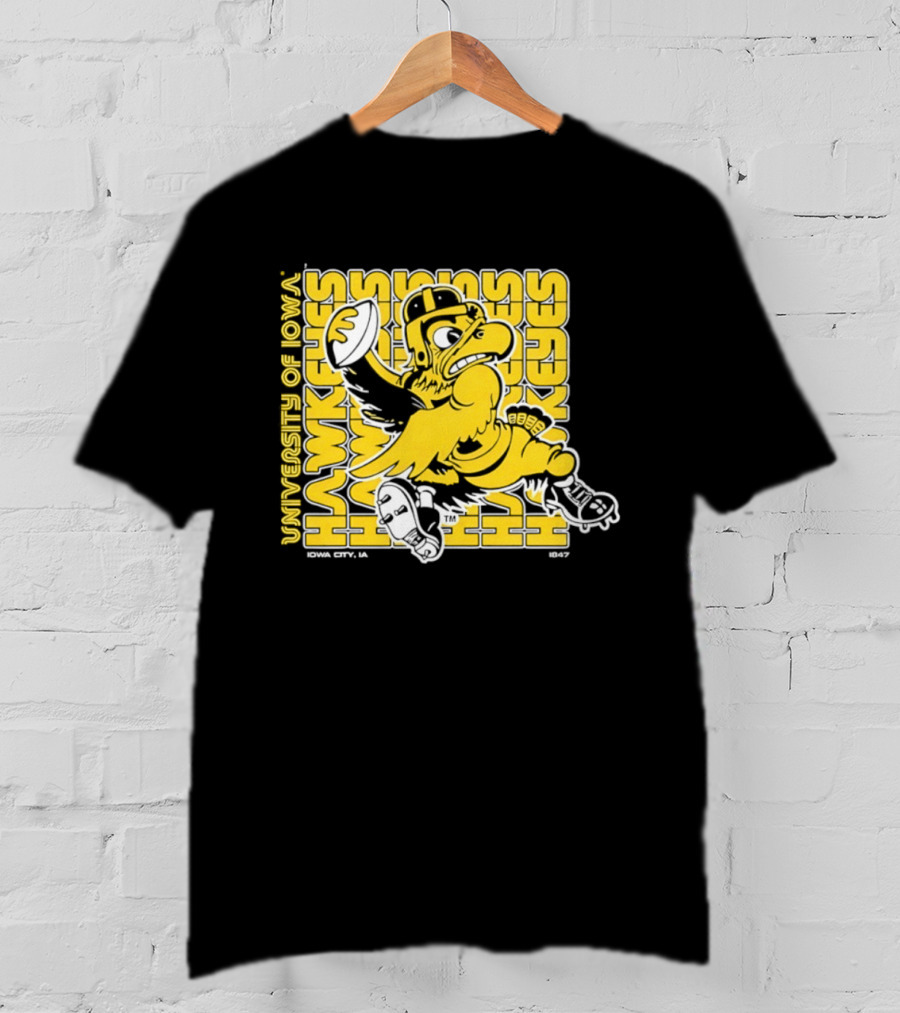 University Of Iowa Hawkeyes Mascot Iowa City Retro 1847 T-Shirt