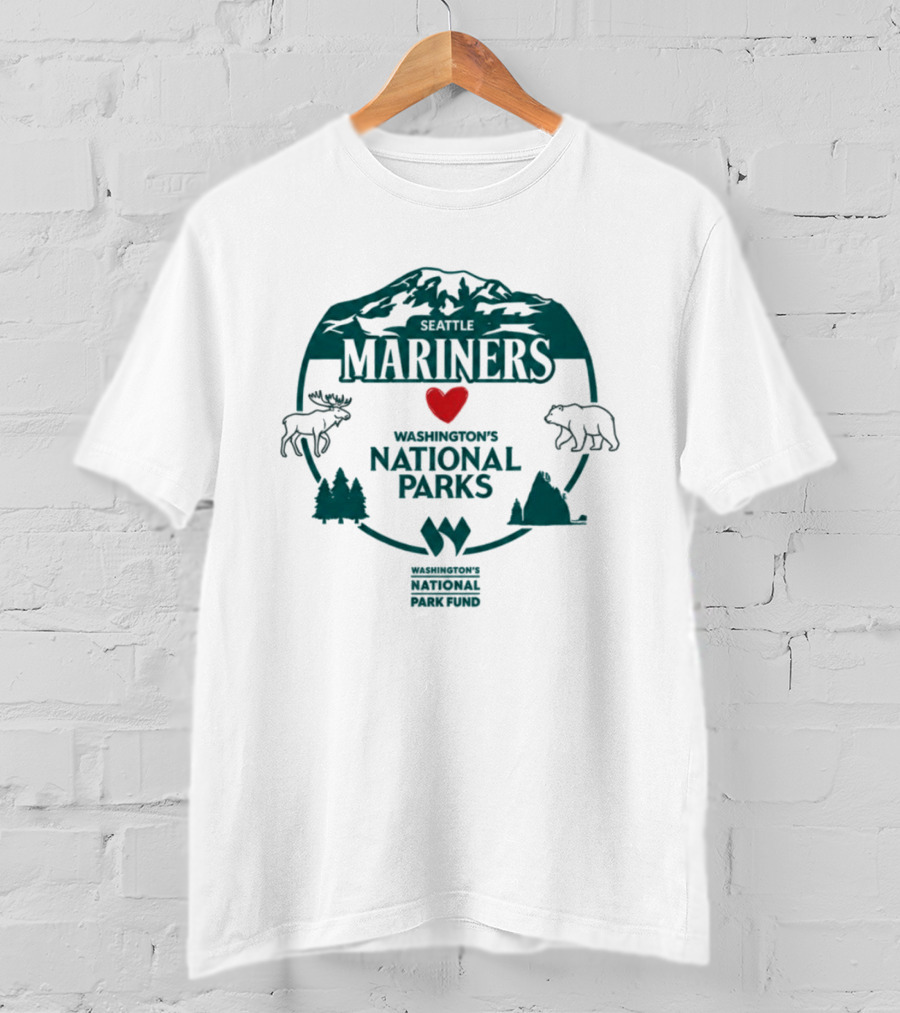 Mariners Love Washington's National Parks Nature Wildlife Mountain Forest Event T-Shirt