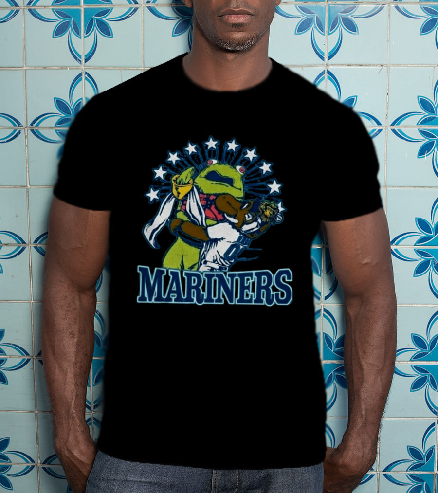 Mariner Moose Hugs Humpy Salmon With Mariners Stars T-Shirt