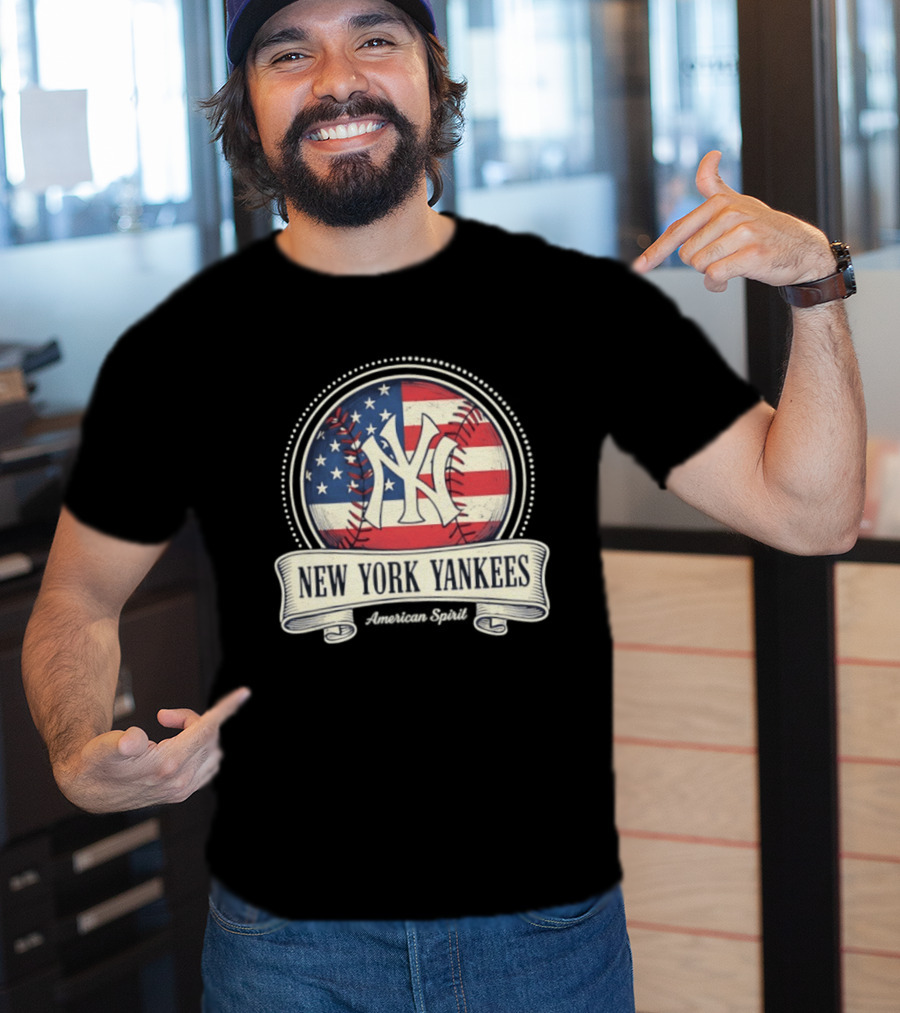 New York Yankees American Flag Baseball Emblem MLB T-Shirt