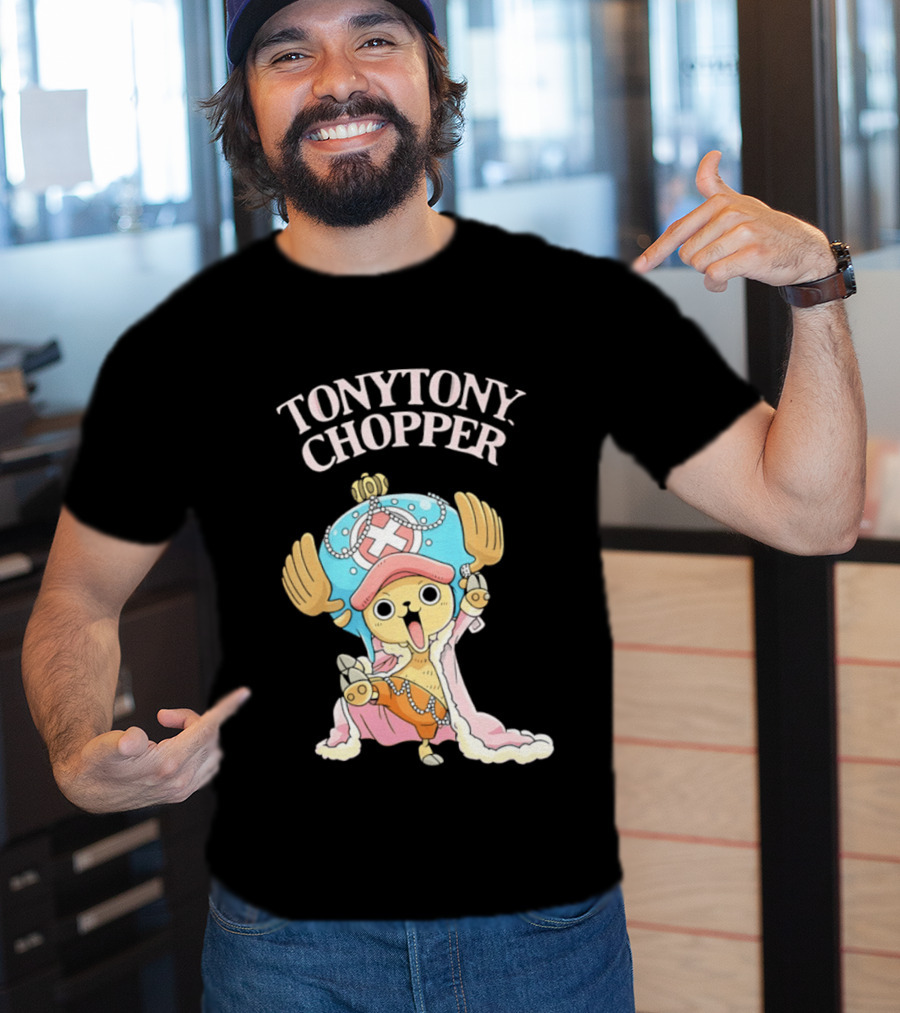 Tony Tony Chopper One Piece Anime Manga Character Fan T-Shirt