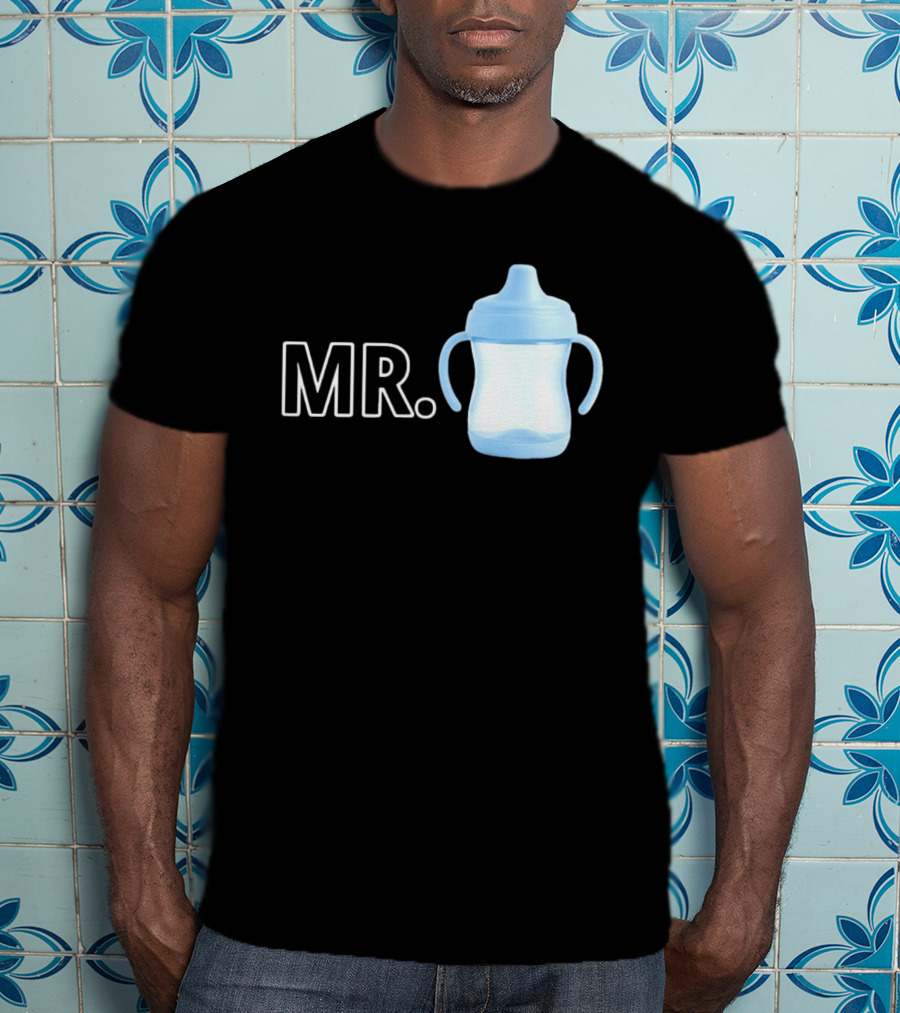 Mr. Sippy Baby Sippy Cup קרt T-Shirt