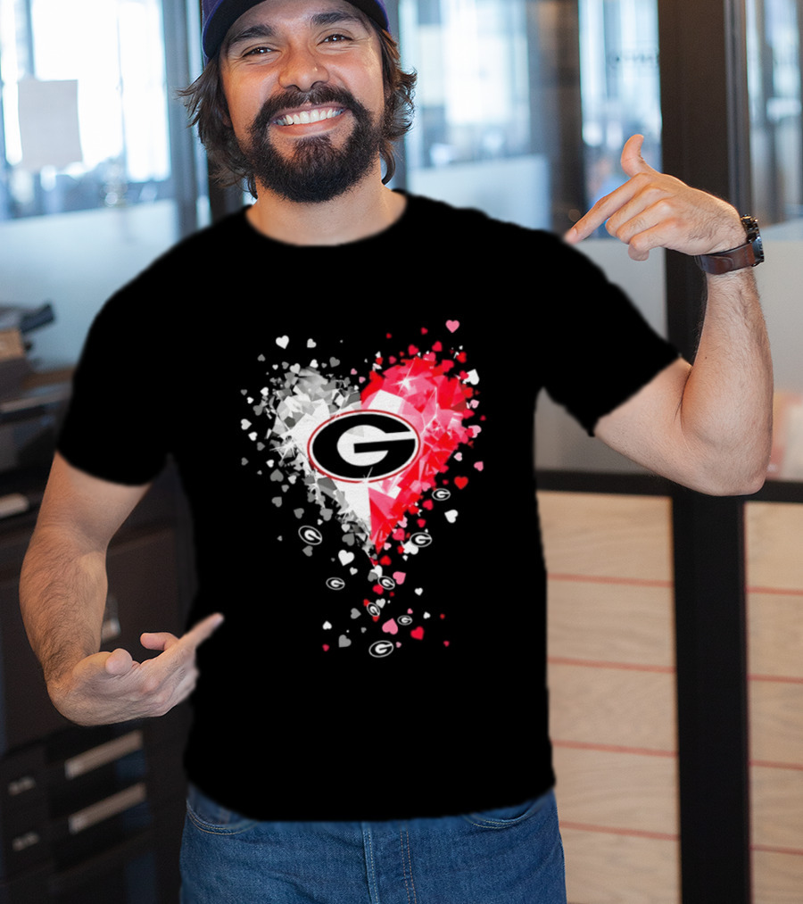 Georgia Bulldogs Heart Shaped Red And White Gemstone T-Shirt