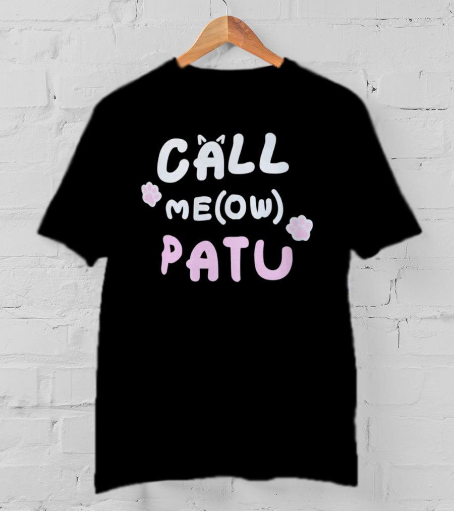 CALL ME(OW) PATU Cat Paw Prints T-Shirt