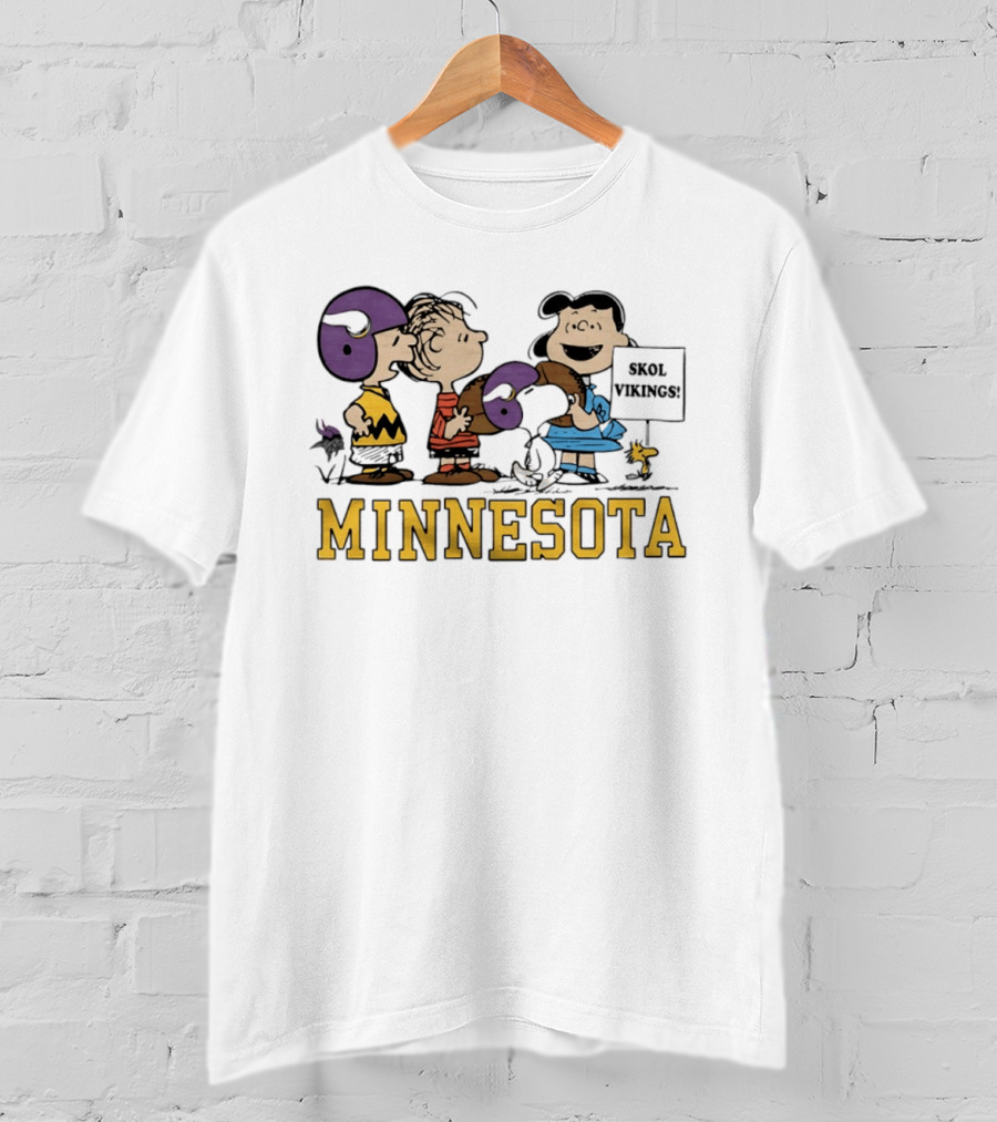 Minnesota Vikings Peanuts Skol Vikings Linus Lucy Woodstock Charlie Brown T-Shirt