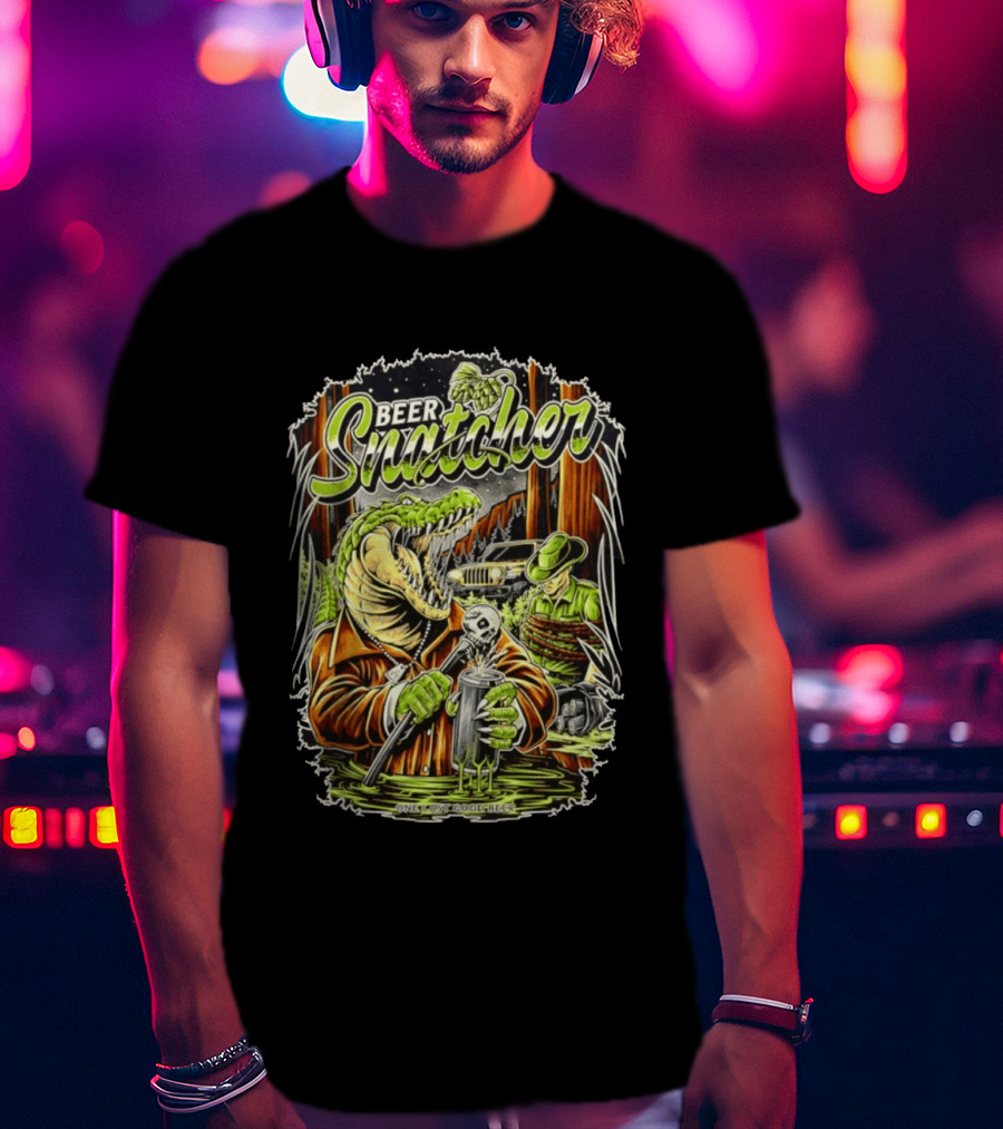 Beer Snatcher Alligator One Last Good Beer Hunter Scene T-Shirt