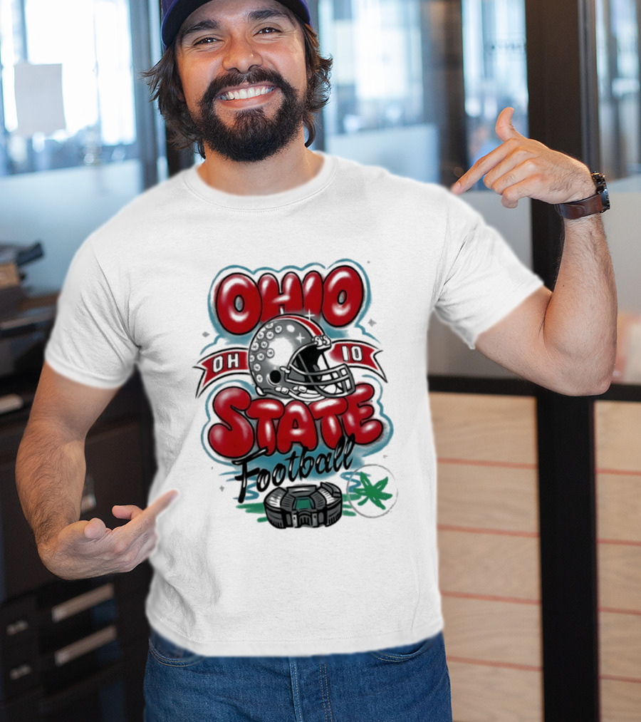 Ohio State Buckeyes Football 90s Bootleg Airbrush Helmet Stadium T-Shirt