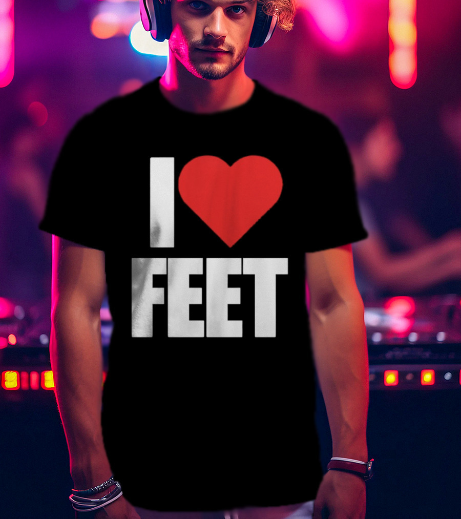 I Heart Feet Bold Red Heart Fun T-Shirt