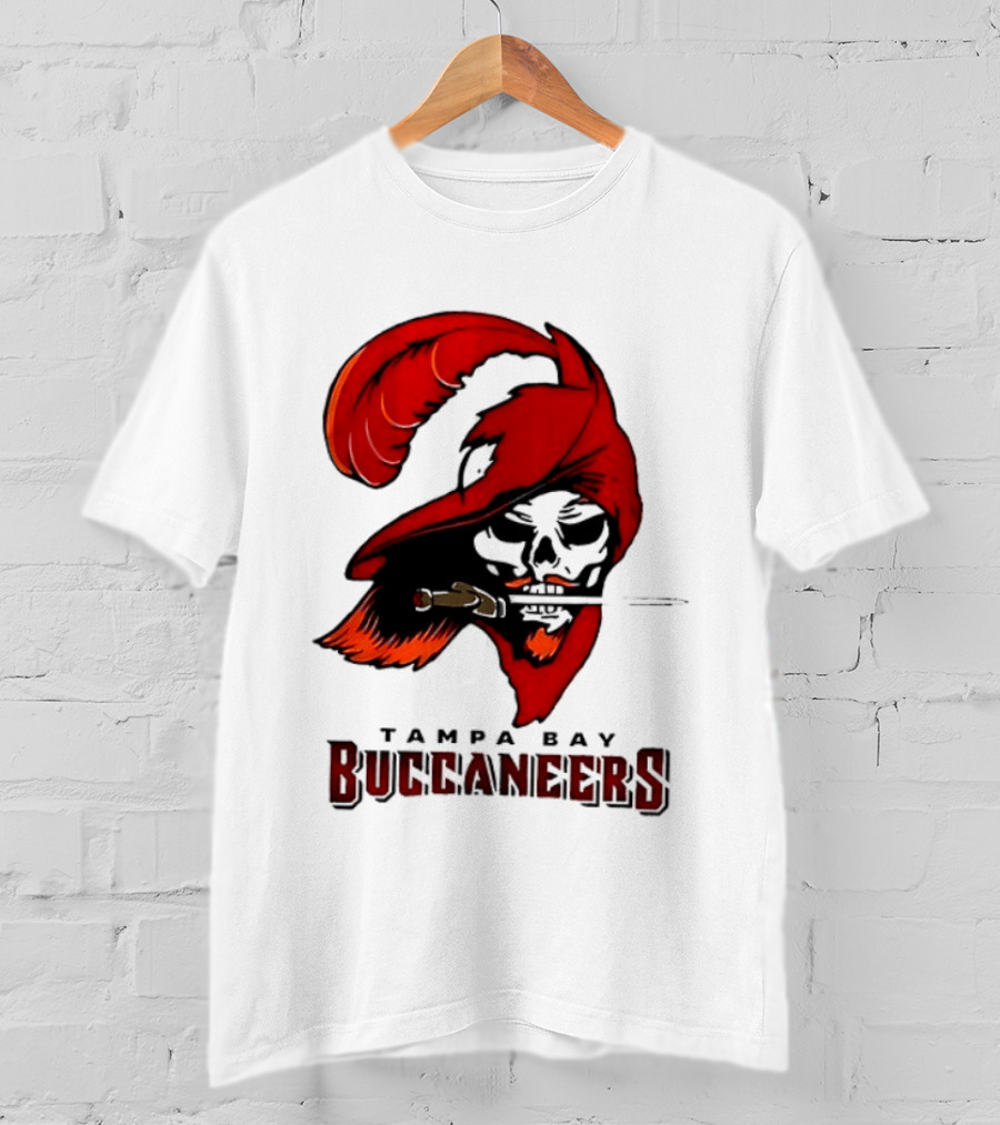 Rueben Bain Jr Tampa Bay Buccaneers 2026 Fire The Cannons Football Skeleton Pirate Flag T-Shirt