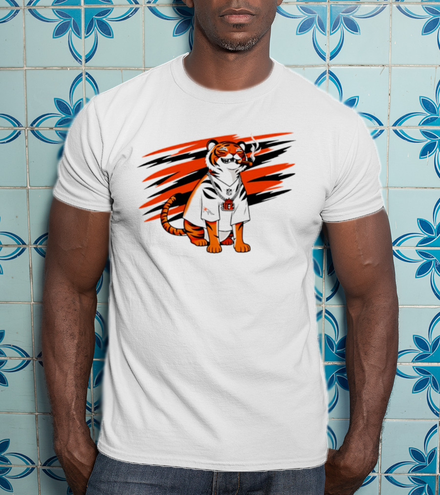 Cincinnati Bengals Tiger With Cigar And KGM Chain T-Shirt