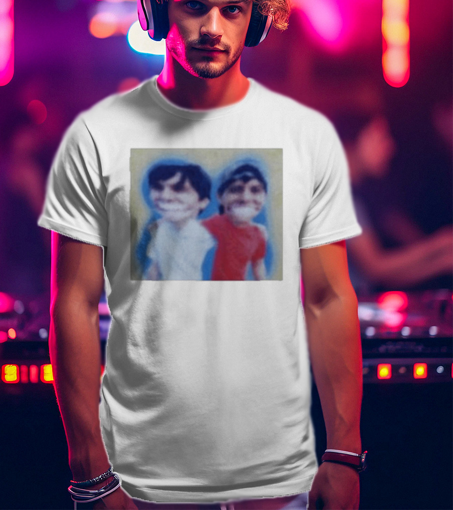 Slushy Noobs Hugging Cartoon Characters In Red And White Outfits T-Shirt