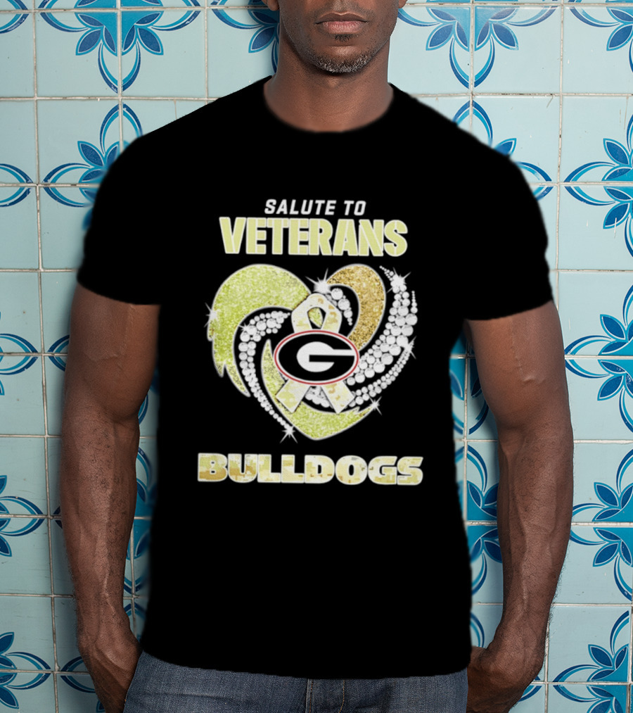 Salute To Veterans Georgia Bulldogs Heart Ribbon T-Shirt