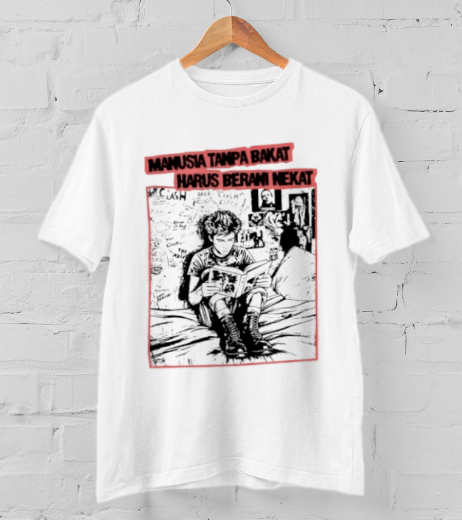 Manusia Tanpa Bakat Harus Berani Nekat Punk Collage T-Shirt