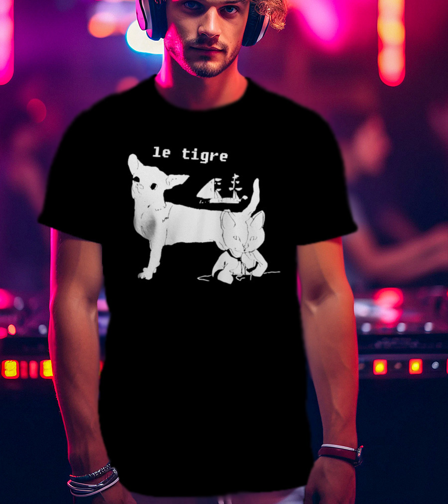 Le Tigre Chihuahua Cat Ship Kathleen Hanna T-Shirt