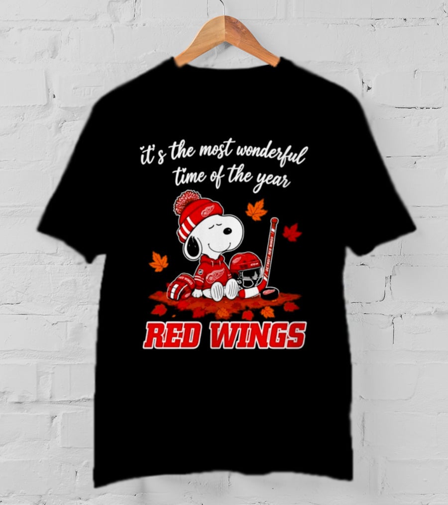 It's The Most Wonderful Time Of The Year Detroit Red Wings Snoopy Halloween 2026 T-Shirt