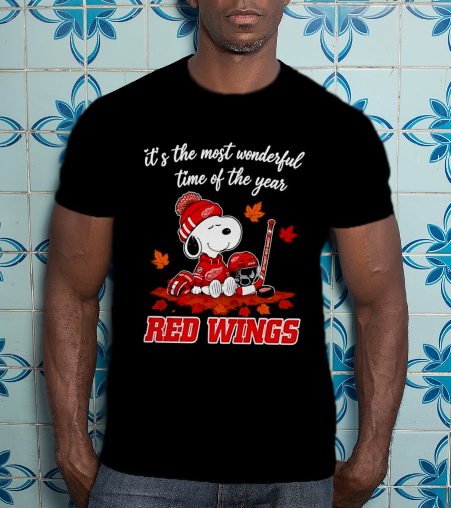 It's The Most Wonderful Time Of The Year Detroit Red Wings Snoopy Halloween 2026 T-Shirt