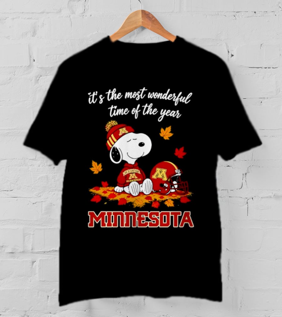 Minnesota Golden Gophers Snoopy Fall Autumn Leaves It's The Most Wonderful Time Of The Year T-Shirt