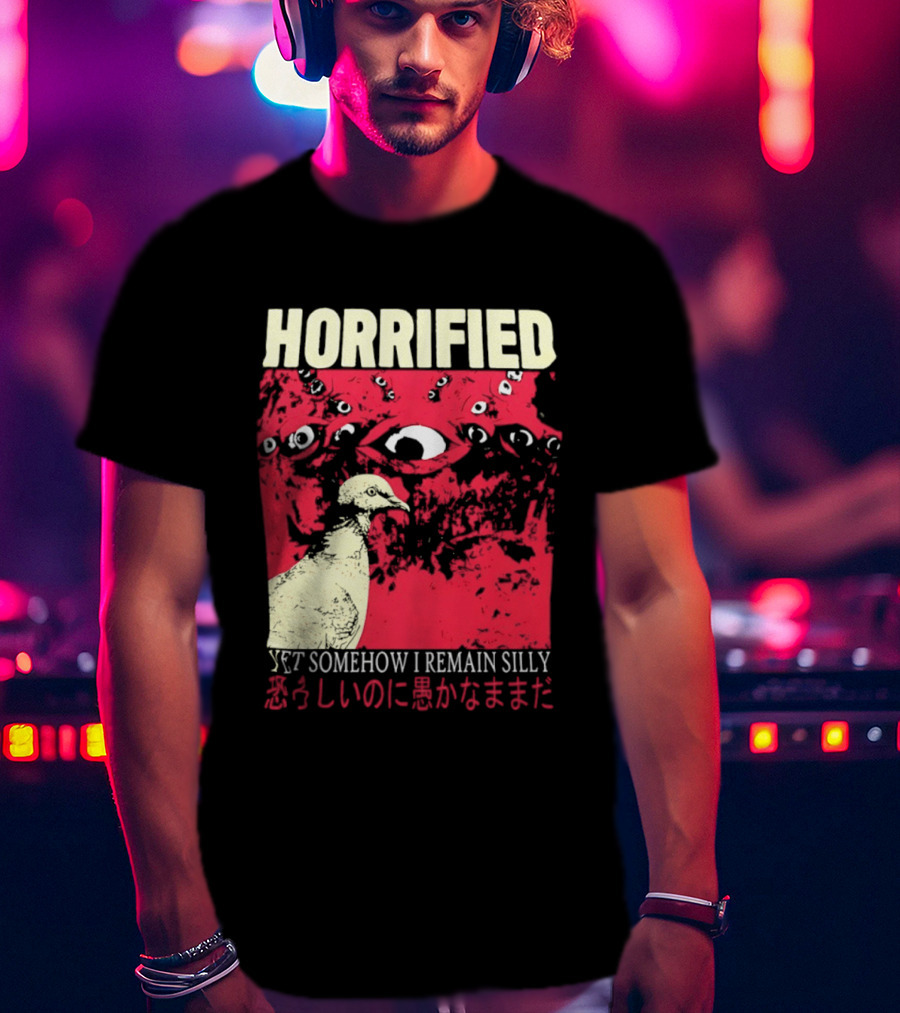Horrified Pigeon Yet Somehow I Remain Silly Japanese T-Shirt