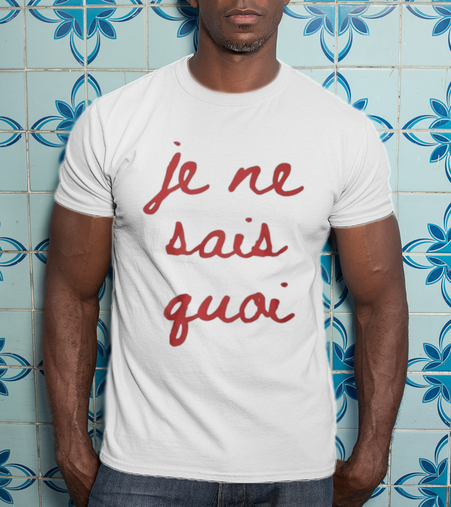 Je Ne Sais Quoi French Red Script T-Shirt