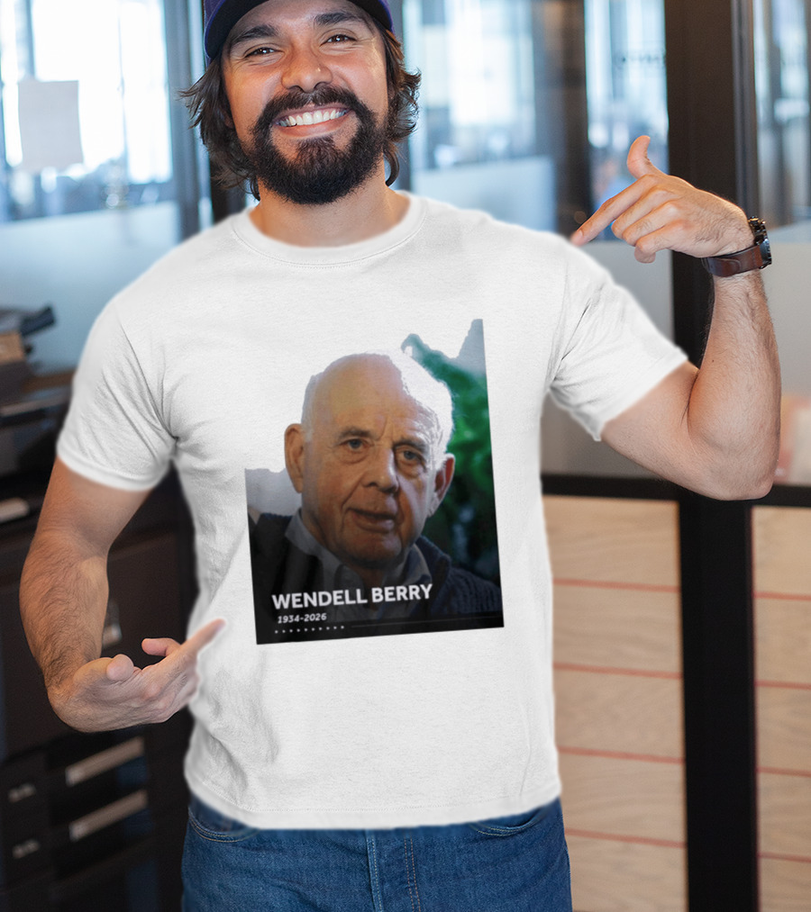 Wendell Berry 1934 2026 Commemorative T-Shirt