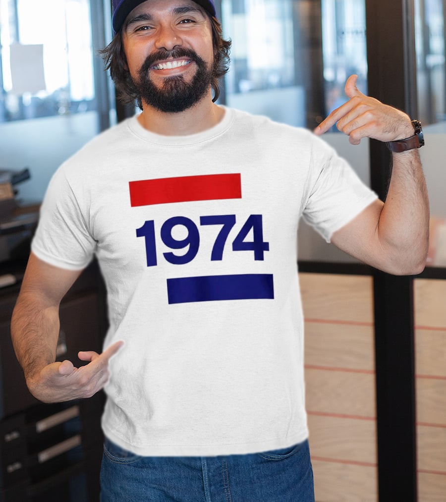 Chris Martin 1974 Vintage Blue And Red Stripes T-Shirt