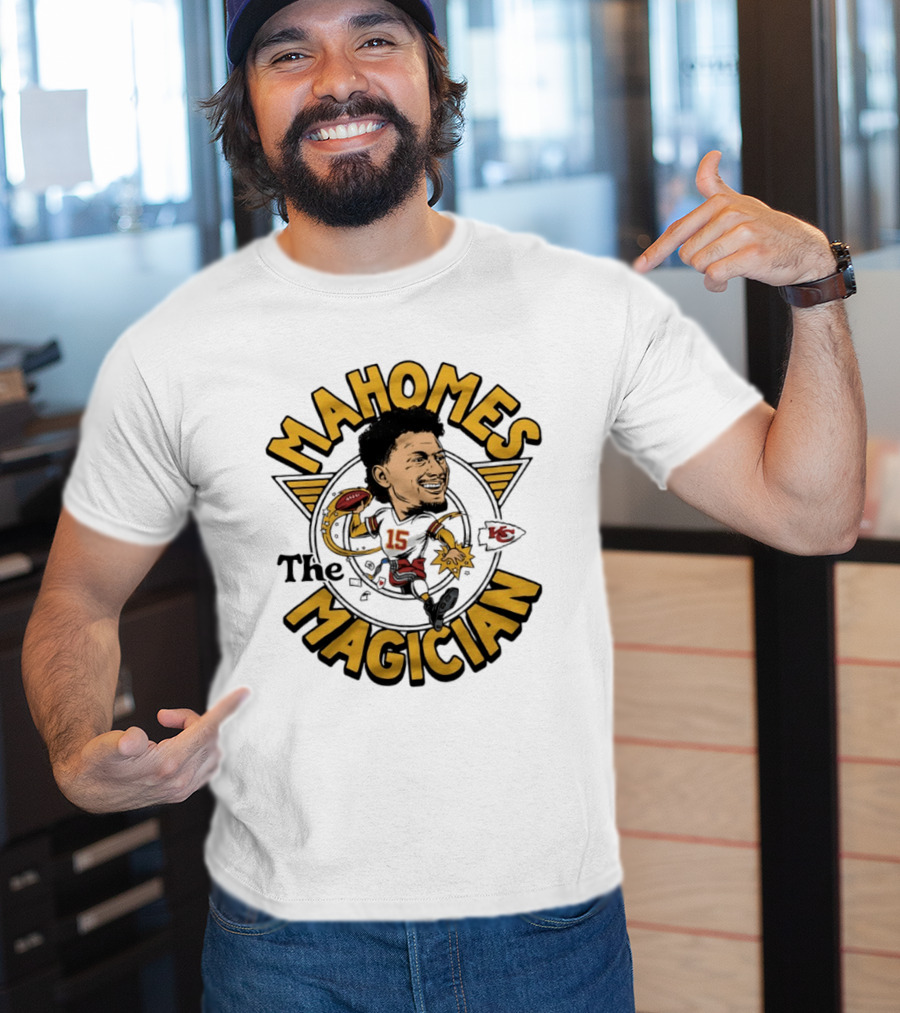 Mahomes Magician Kansas City Chiefs Caricature 15 T-Shirt