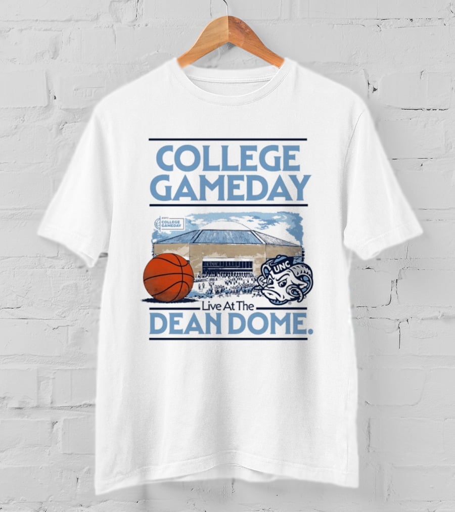 College GameDay North Carolina Tar Heels Basketball Live At The UNC Dean Dome T-Shirt