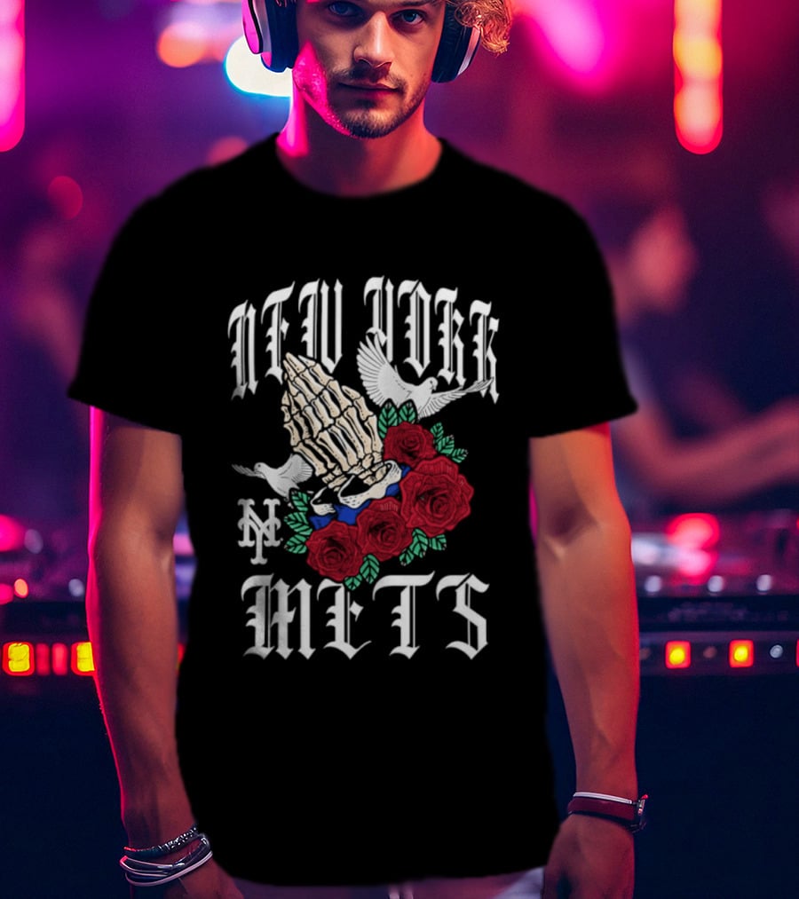 New York Mets Gothic Bloom With Doves And Roses Halloween 2026 T-Shirt