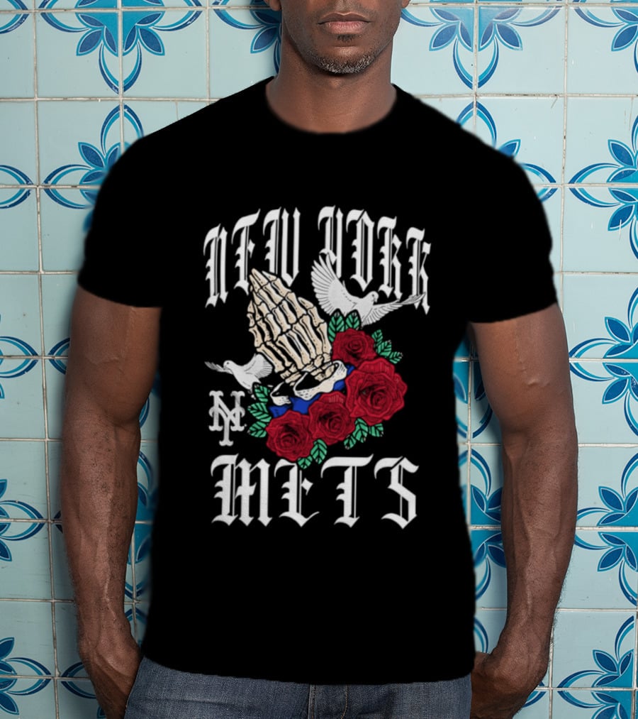 New York Mets Gothic Bloom With Doves And Roses Halloween 2026 T-Shirt