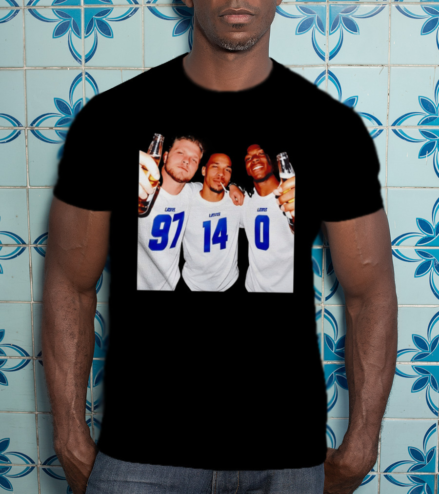 Detroit Lions Aidan Hutchinson Amon Ra St. Brown Jahmyr Gibbs Holding Beer Bottles Smoking Celebration T-Shirt