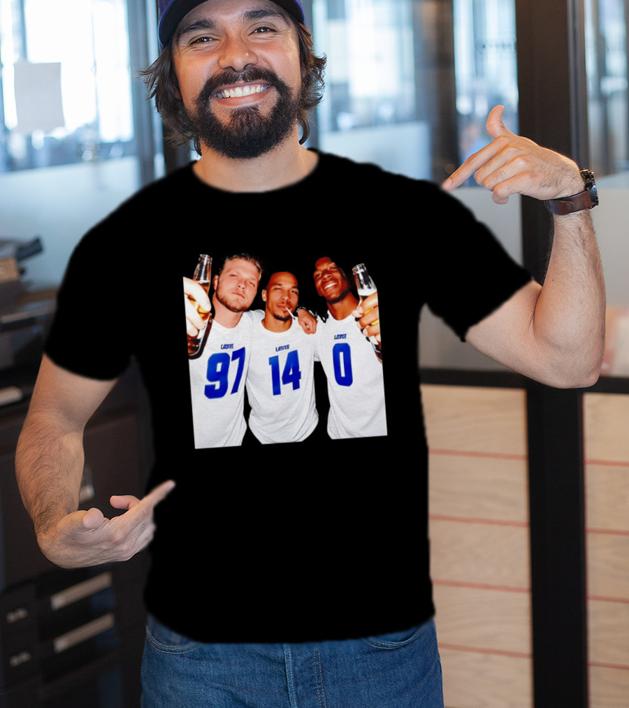 Detroit Lions Aidan Hutchinson Amon Ra St. Brown Jahmyr Gibbs Holding Beer Bottles Smoking Celebration T-Shirt