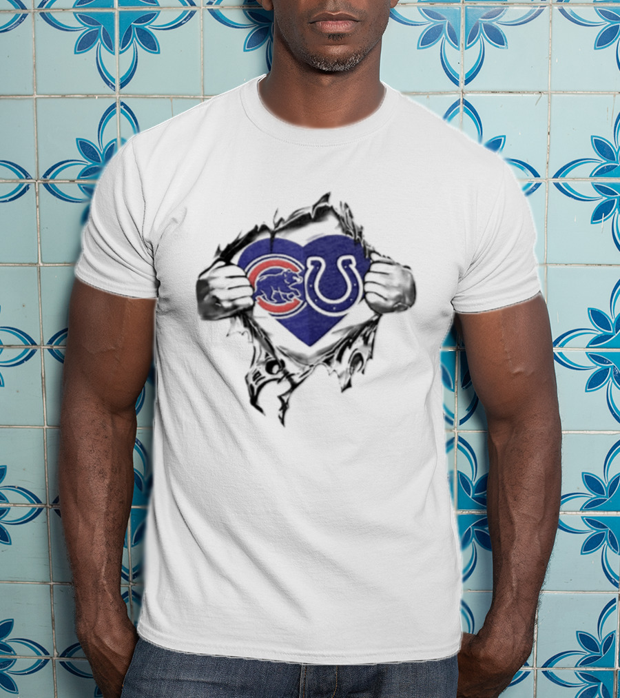 Chicago Cubs Indianapolis Colts Heart Symbol Embrace T-Shirt