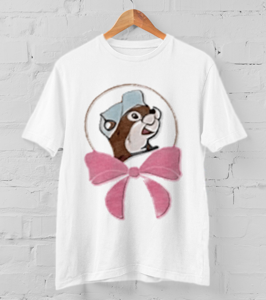 Buc Ee's Beaver With Pink Bow Icon In Circle T-Shirt