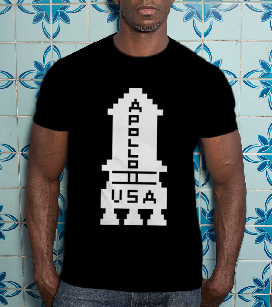 Apollo USA Rocket NASA Pixel T-Shirt