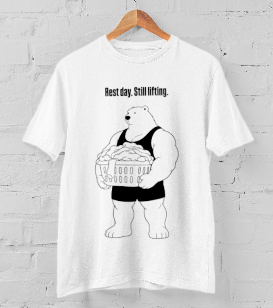 Rest Day Still Lifting Polar Bear Gym Humor Bodybuilder Training T-Shirt