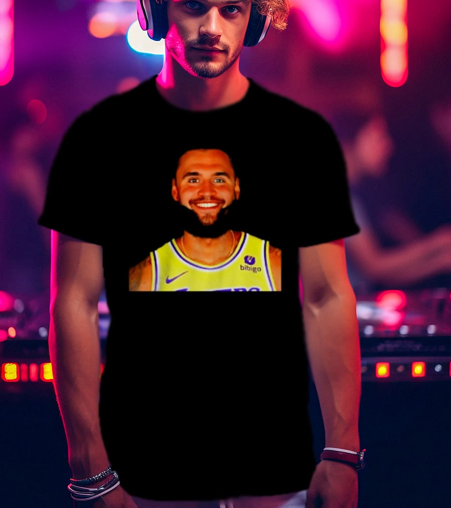 Charlie Kirk And LeBron James Los Angeles Lakers Basketball Meme T-Shirt