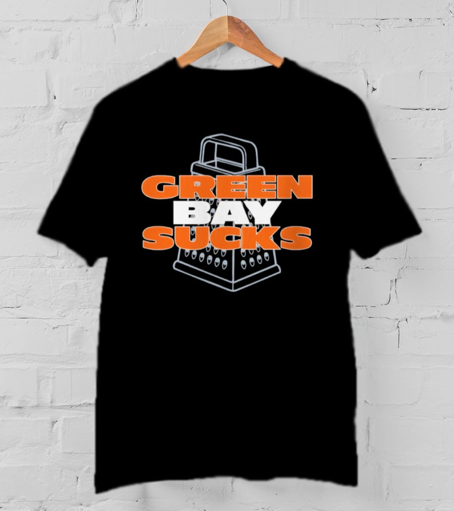 Chicago Bears Green Bay Sucks Cheese Grater T-Shirt