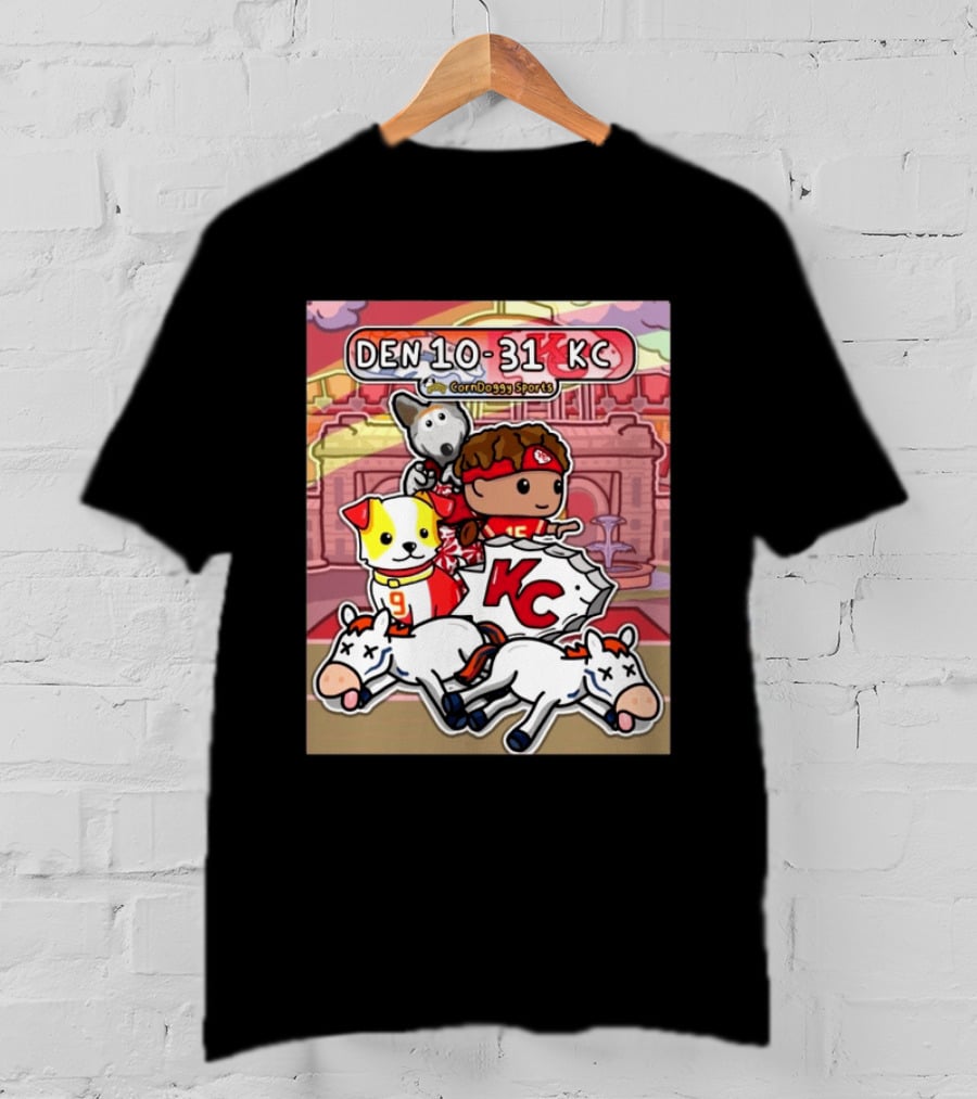CornDoggy Sports DEN 10 31 KC Denver Broncos Vs Kansas City Chiefs Cartoon Characters And Dogs With Football T-Shirt
