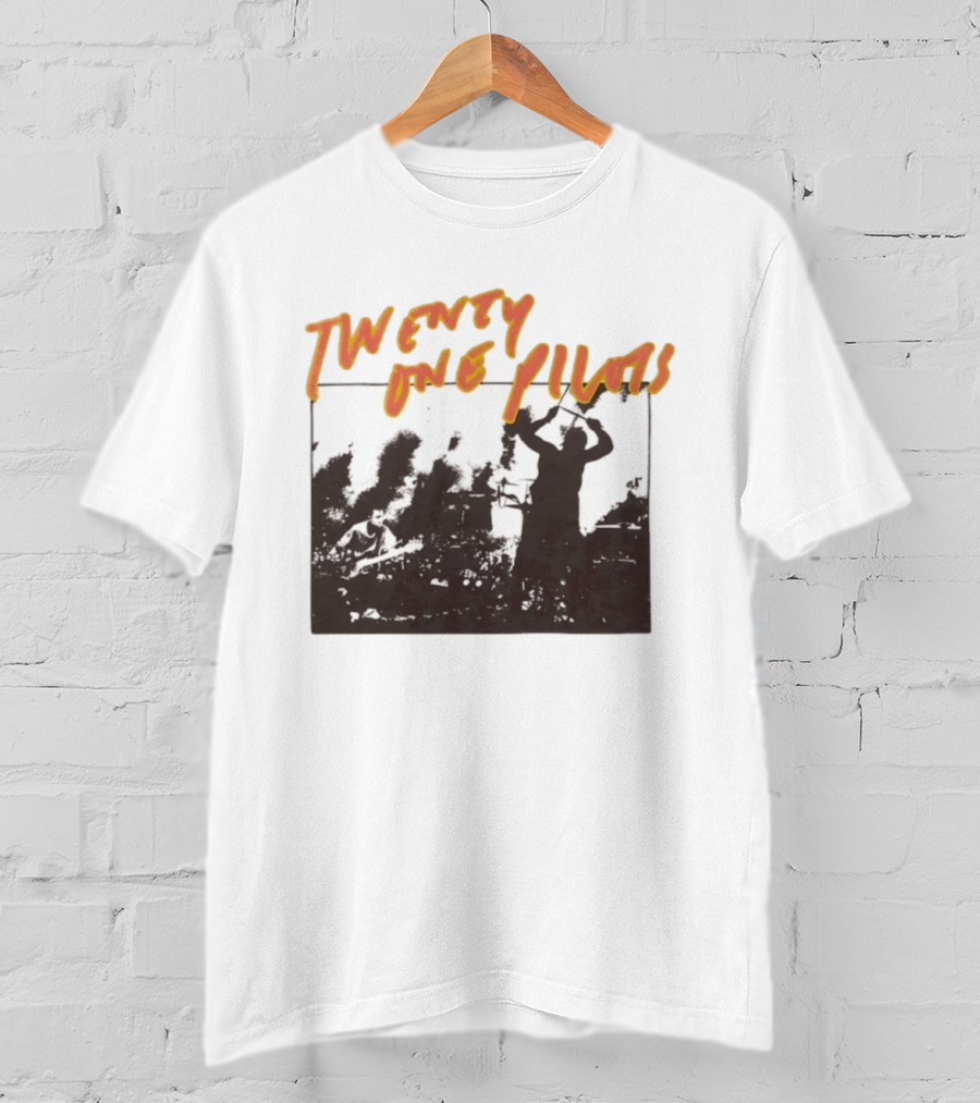Twenty One Pilots Live Photo Silhouette Drummer Stage Performance T-Shirt